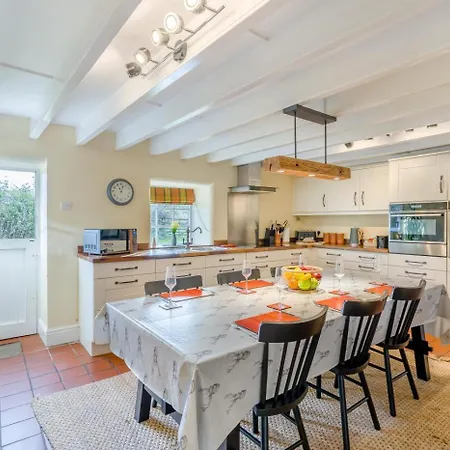 Seata Barn Dom wakacyjny *